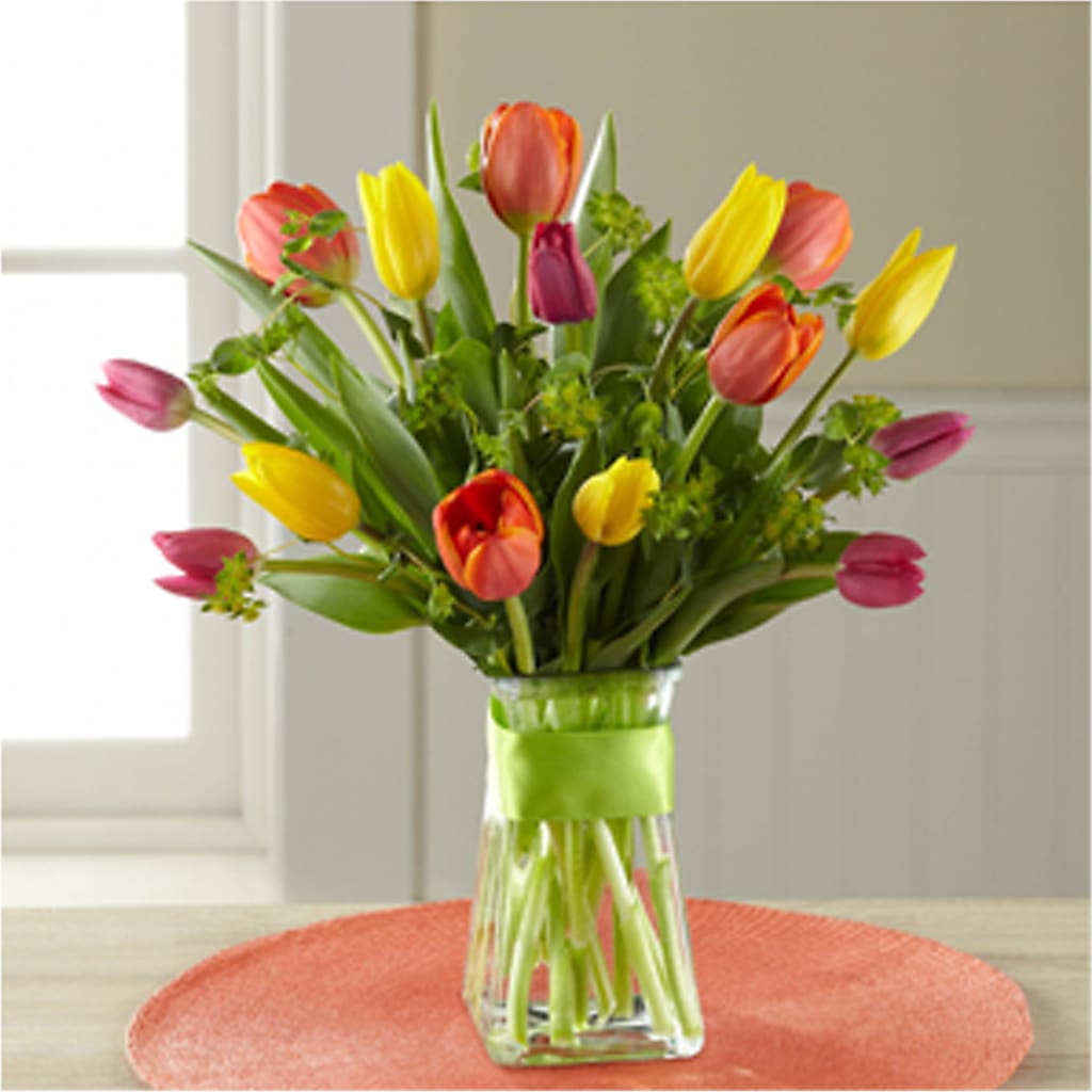 Sunlit Treasures Bouquet – Corona Rose Flowers, Corona CA