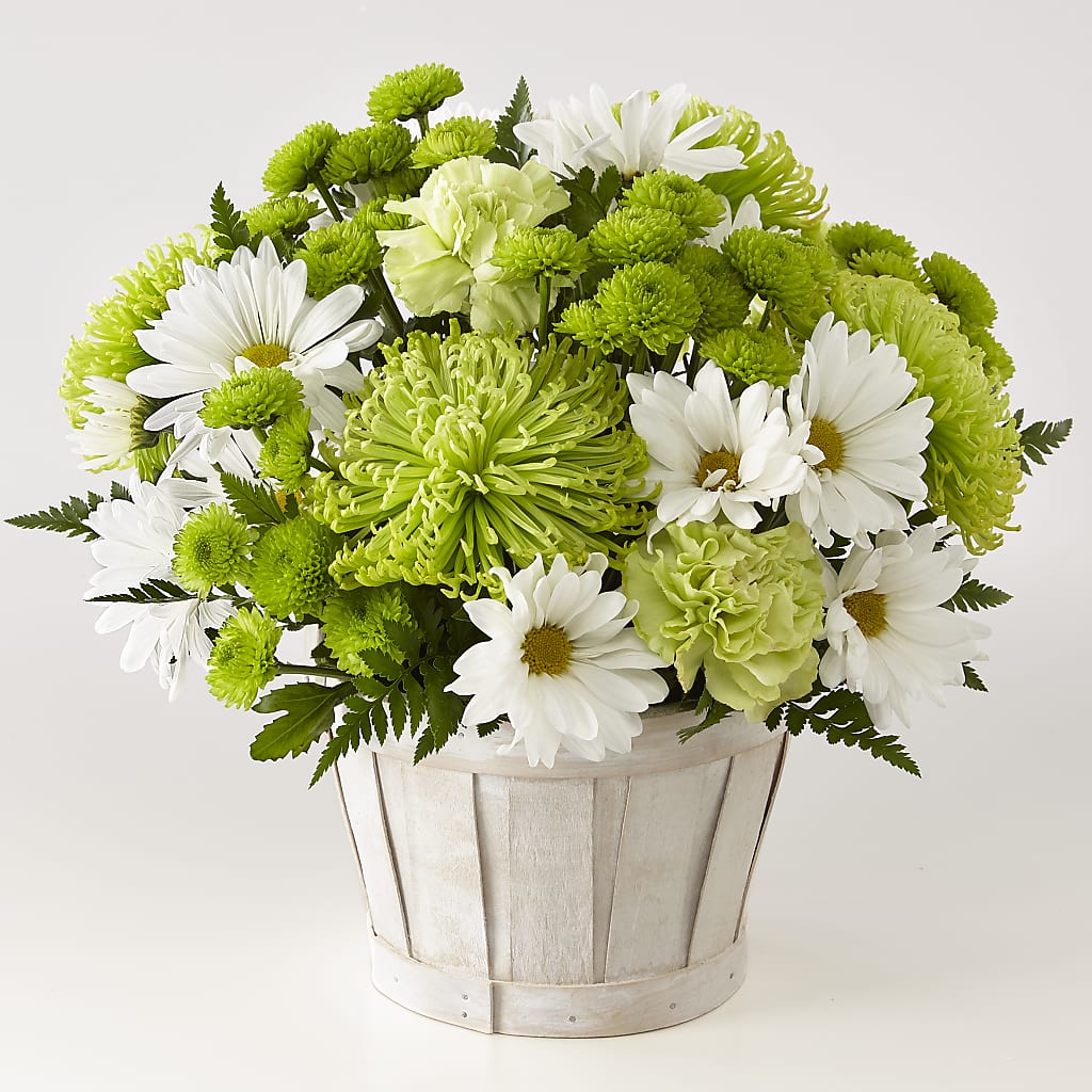 Lucky Charm Basket (Standard) – Corona Rose Flowers, Corona CA