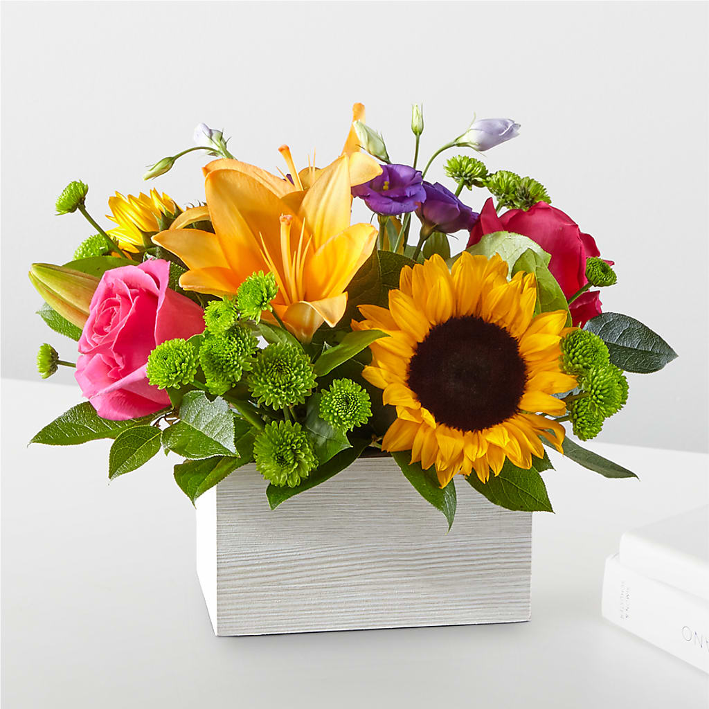 Best Day Box Bouquet – Corona Rose Flowers, Corona CA