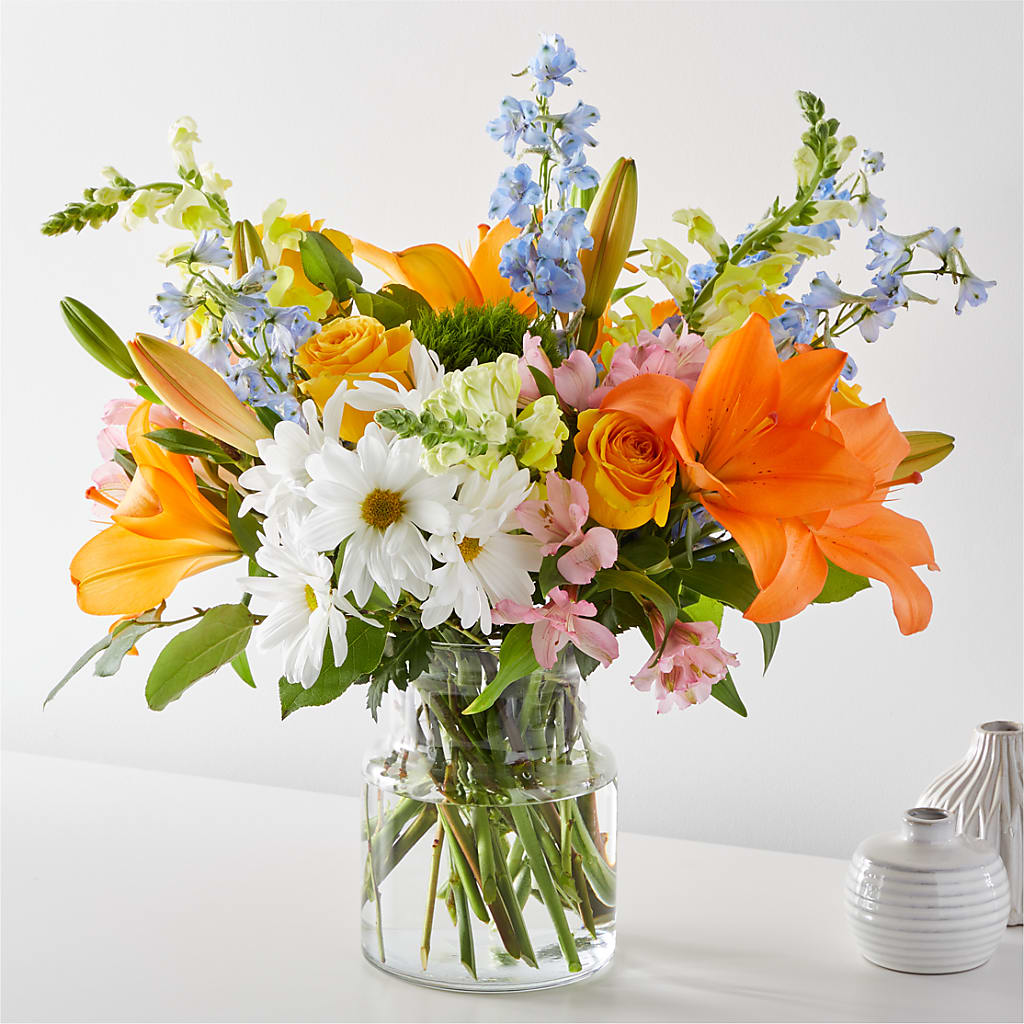 Sun Salutation Bouquet – Corona Rose Flowers, Corona CA