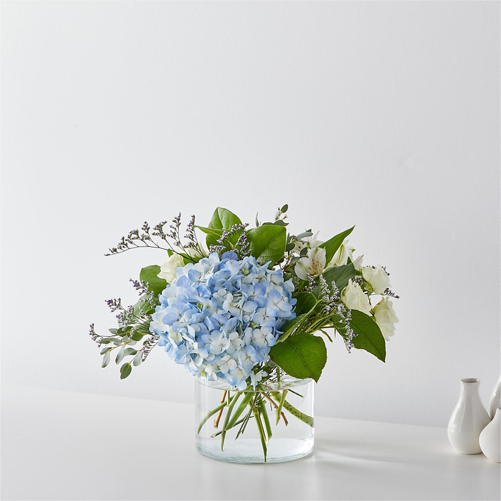 Coastal Blossom Bouquet – Corona Rose Flowers, Corona CA