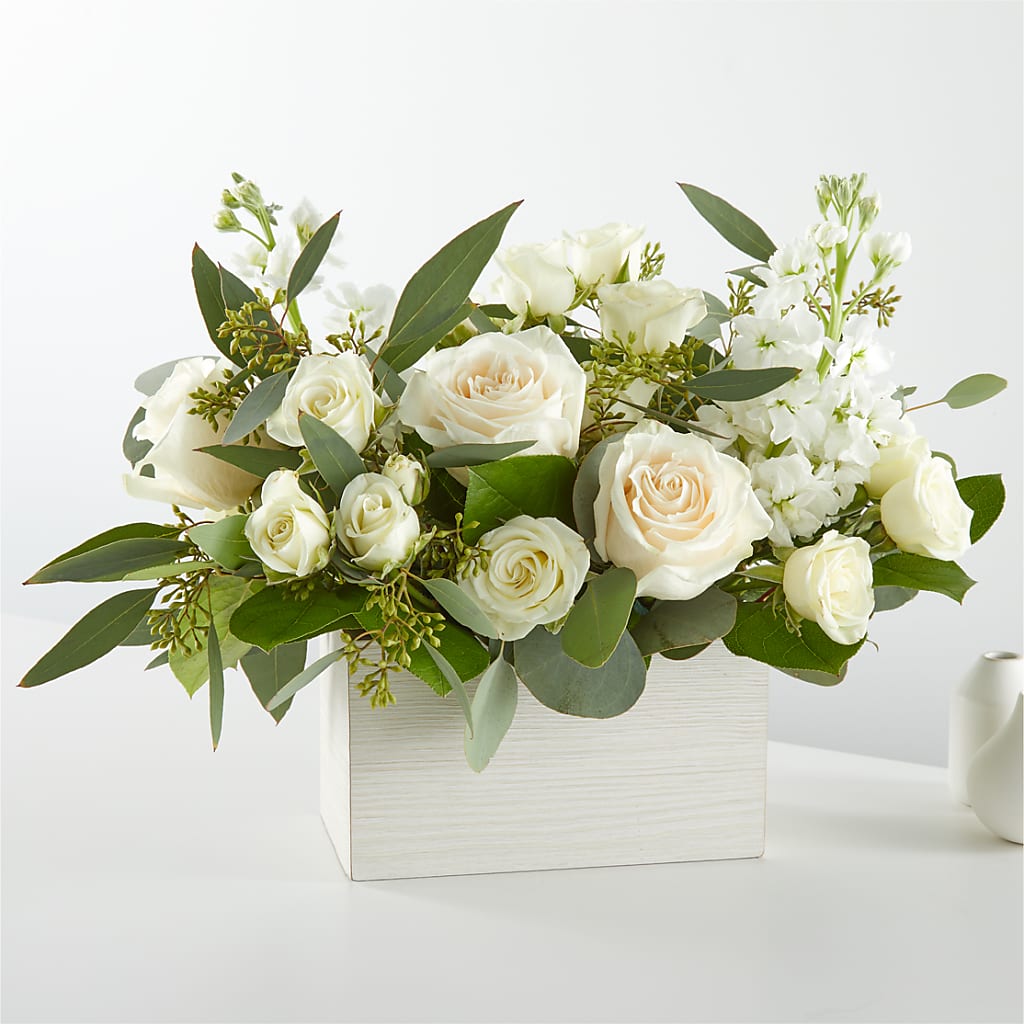 Fresh Linen Box Bouquet – Corona Rose Flowers, Corona CA