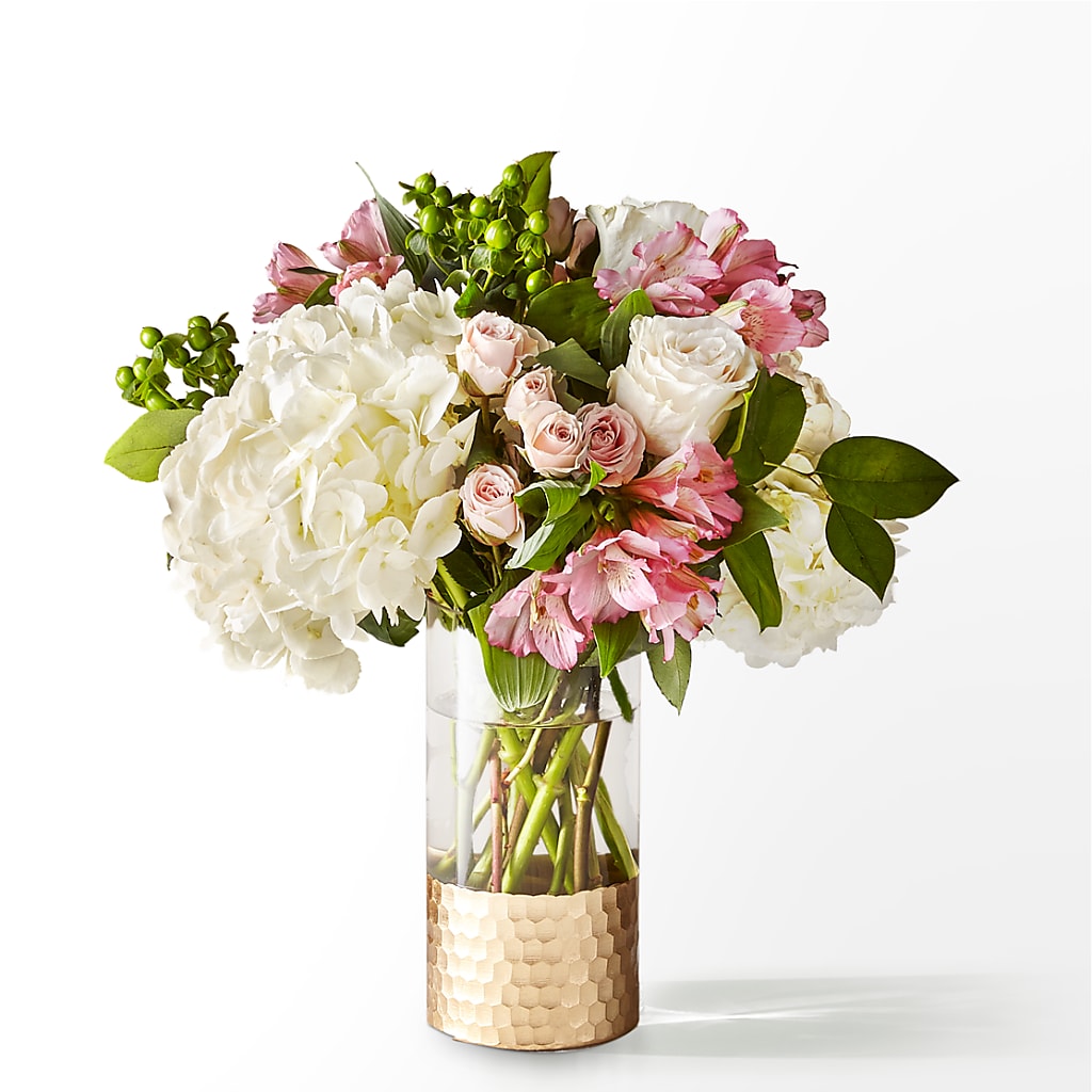 Parisian Stroll Bouquet – Corona Rose Flowers, Corona CA
