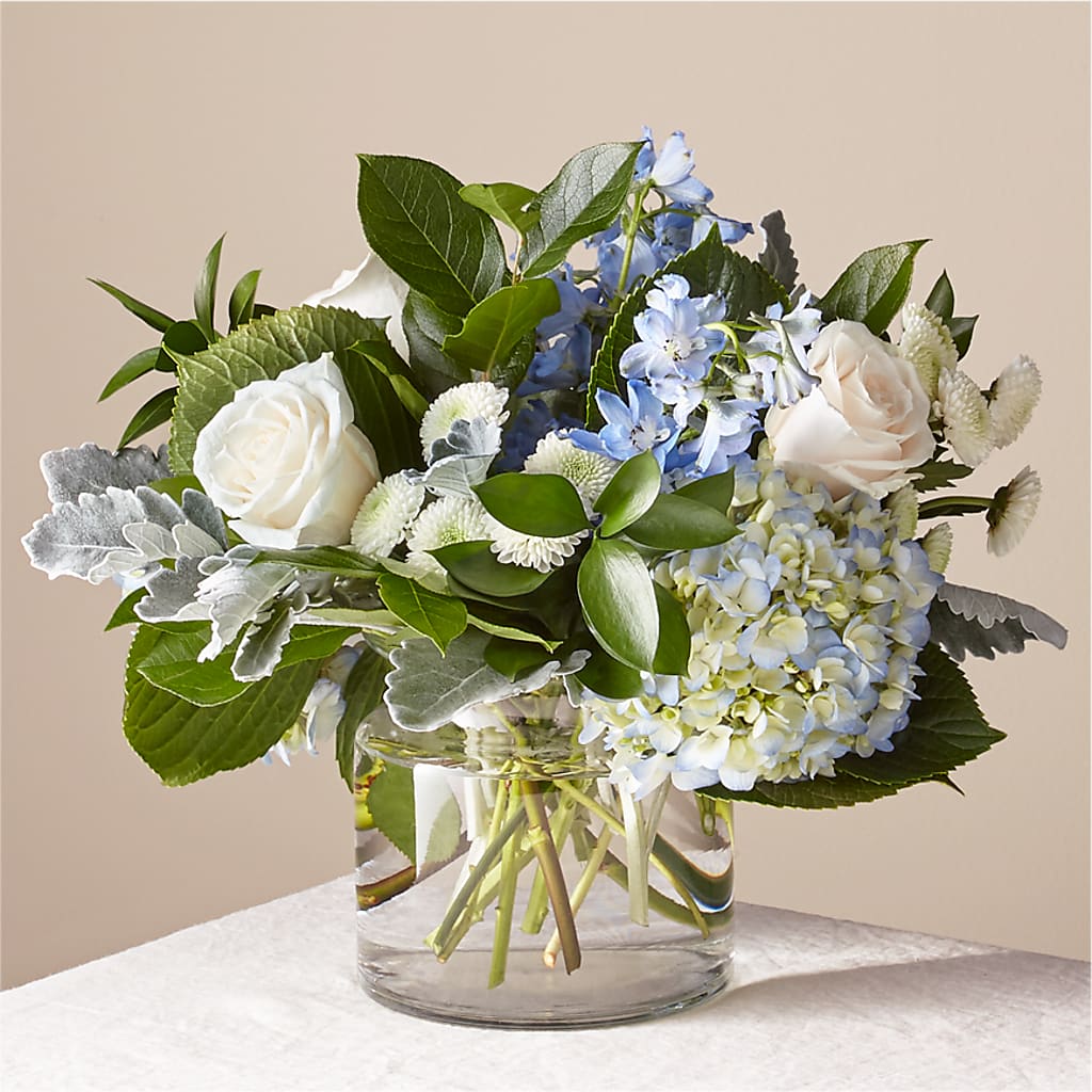 Clear Skies Bouquet – Corona Rose Flowers, Corona CA