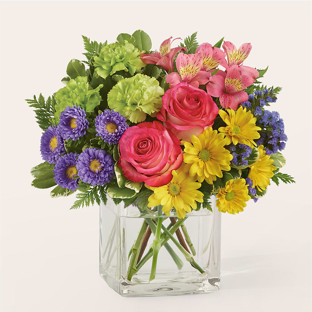 Candy Jar Bouquet – Corona Rose Flowers, Corona CA