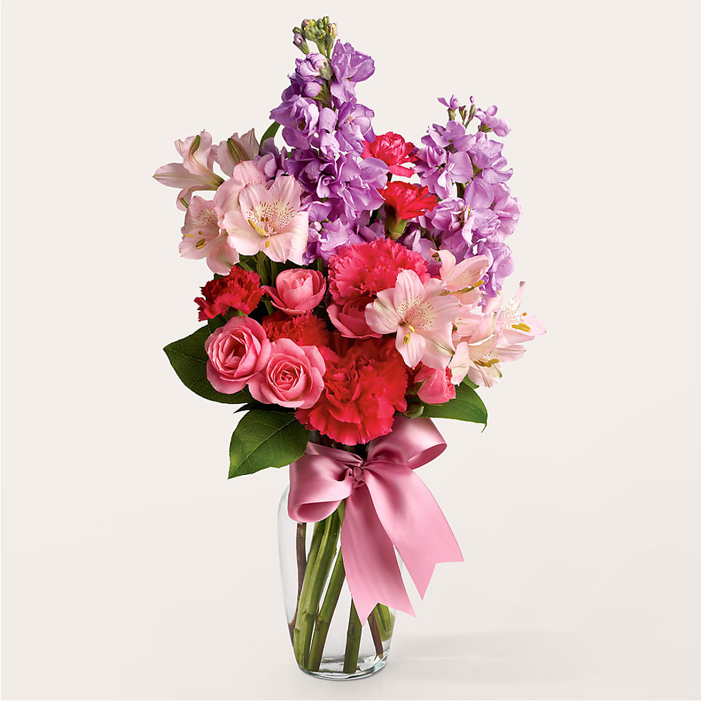 Main Character Bouquet – Corona Rose Flowers, Corona CA