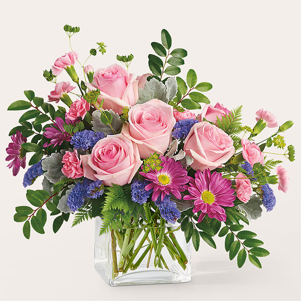 Starlet Bouquet – Corona Rose Flowers, Corona CA