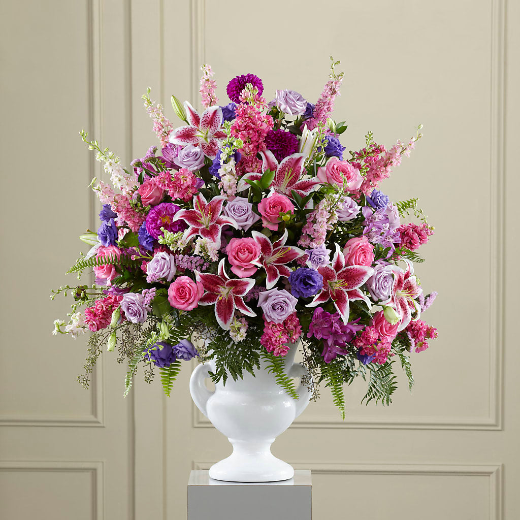 Peaceful Tribute Arrangement – Corona Rose Flowers, Corona CA