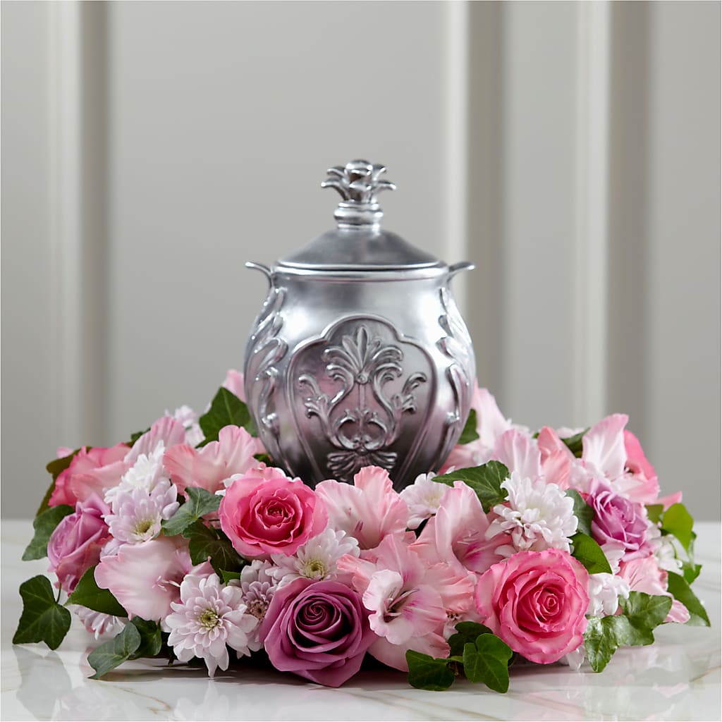 Glorious Tribute Arrangement – Corona Rose Flowers, Corona CA