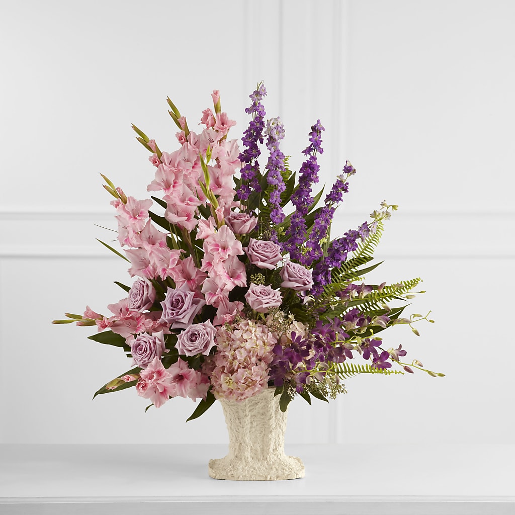 Flowing Garden Arrangement – Corona Rose Flowers, Corona CA