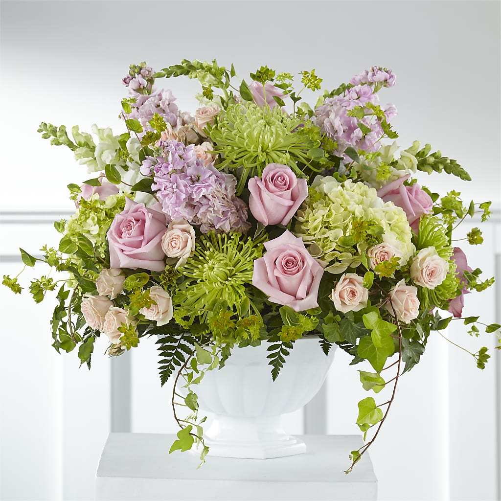 Radiant Embrace Arrangement – Corona Rose Flowers, Corona CA