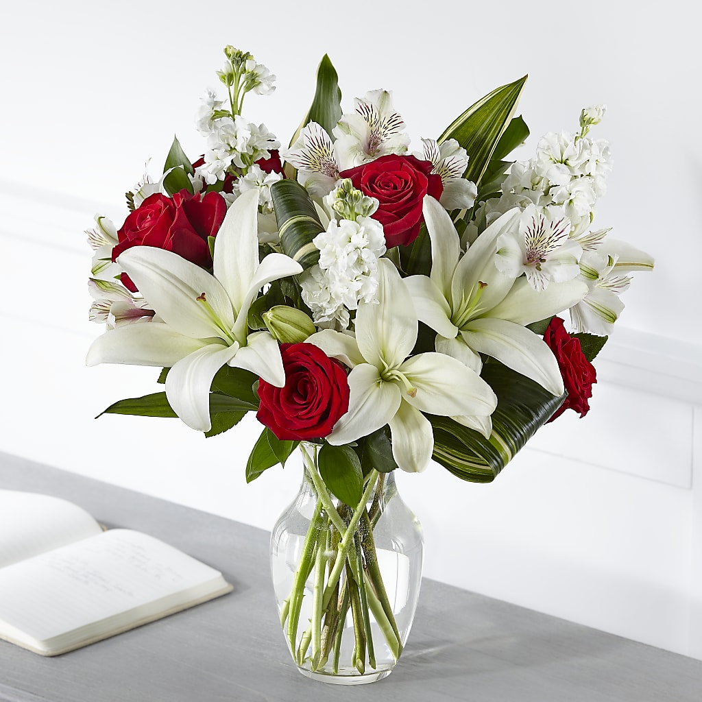 Loving Respect Bouquet – Corona Rose Flowers, Corona CA