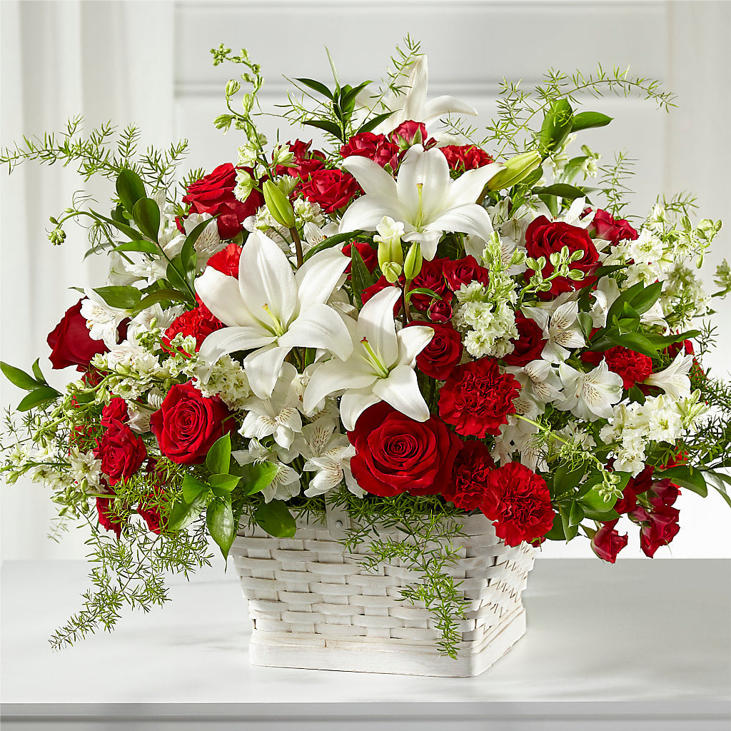 Sentiments of Love Arrangement – Corona Rose Flowers, Corona CA