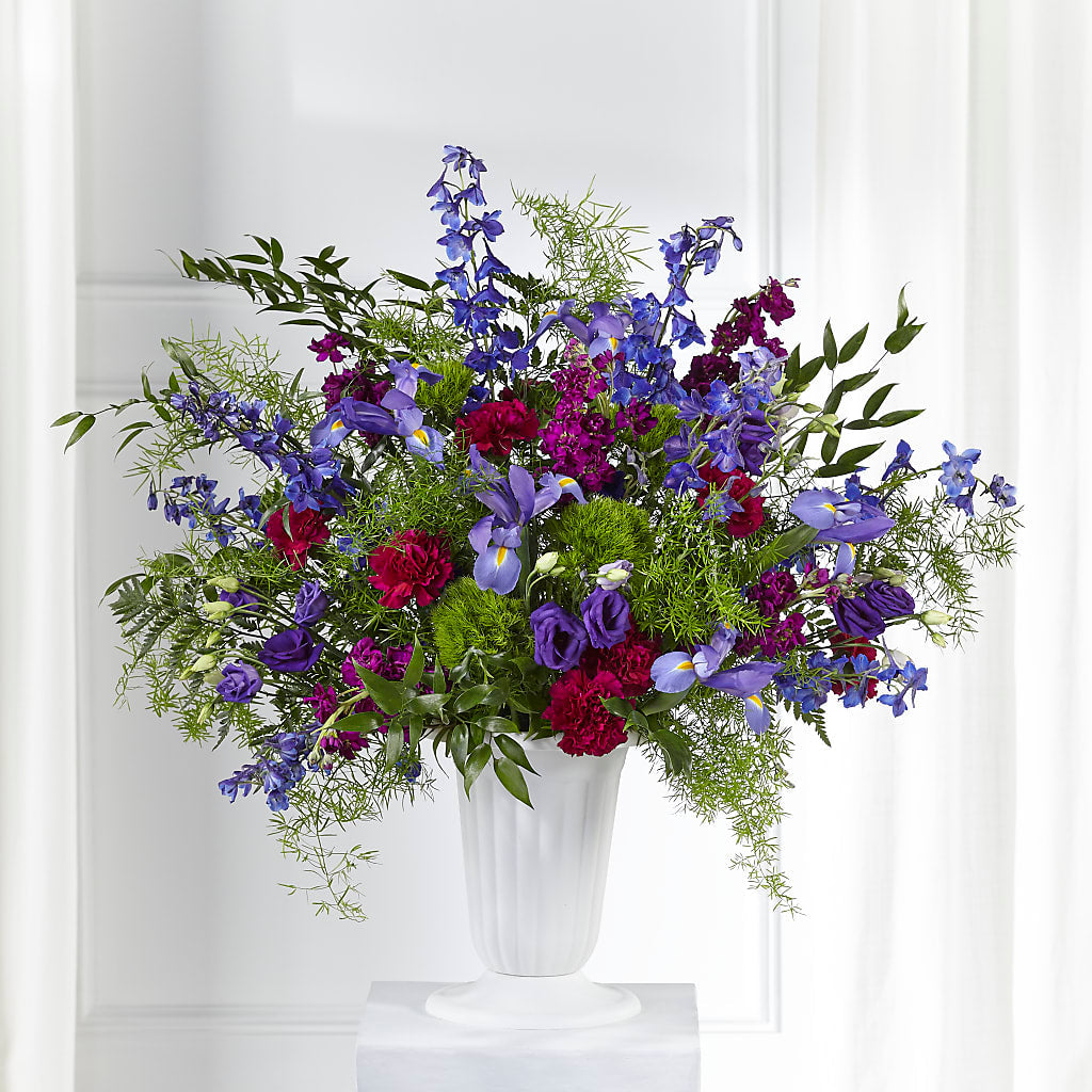 Memorial of Life Arrangement – Corona Rose Flowers, Corona CA