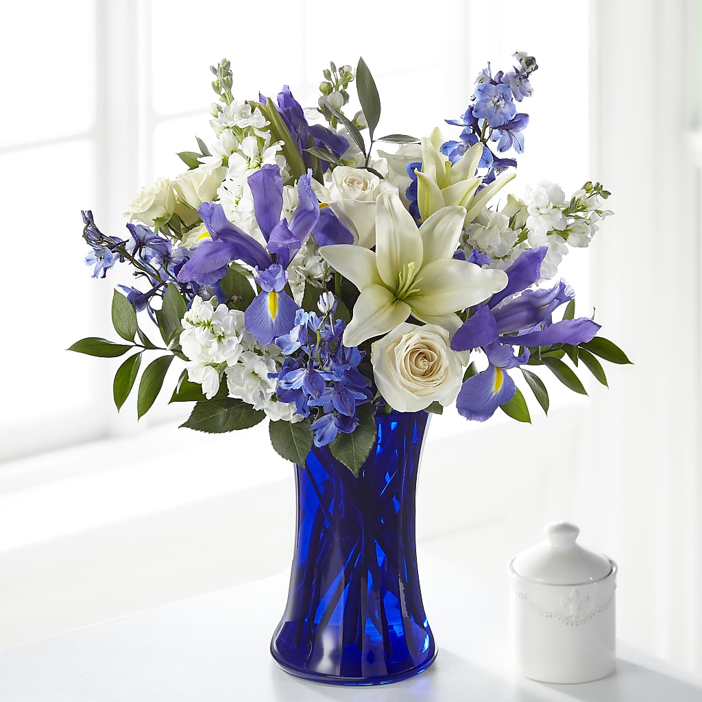 Calming Comfort Bouquet – Corona Rose Flowers, Corona CA