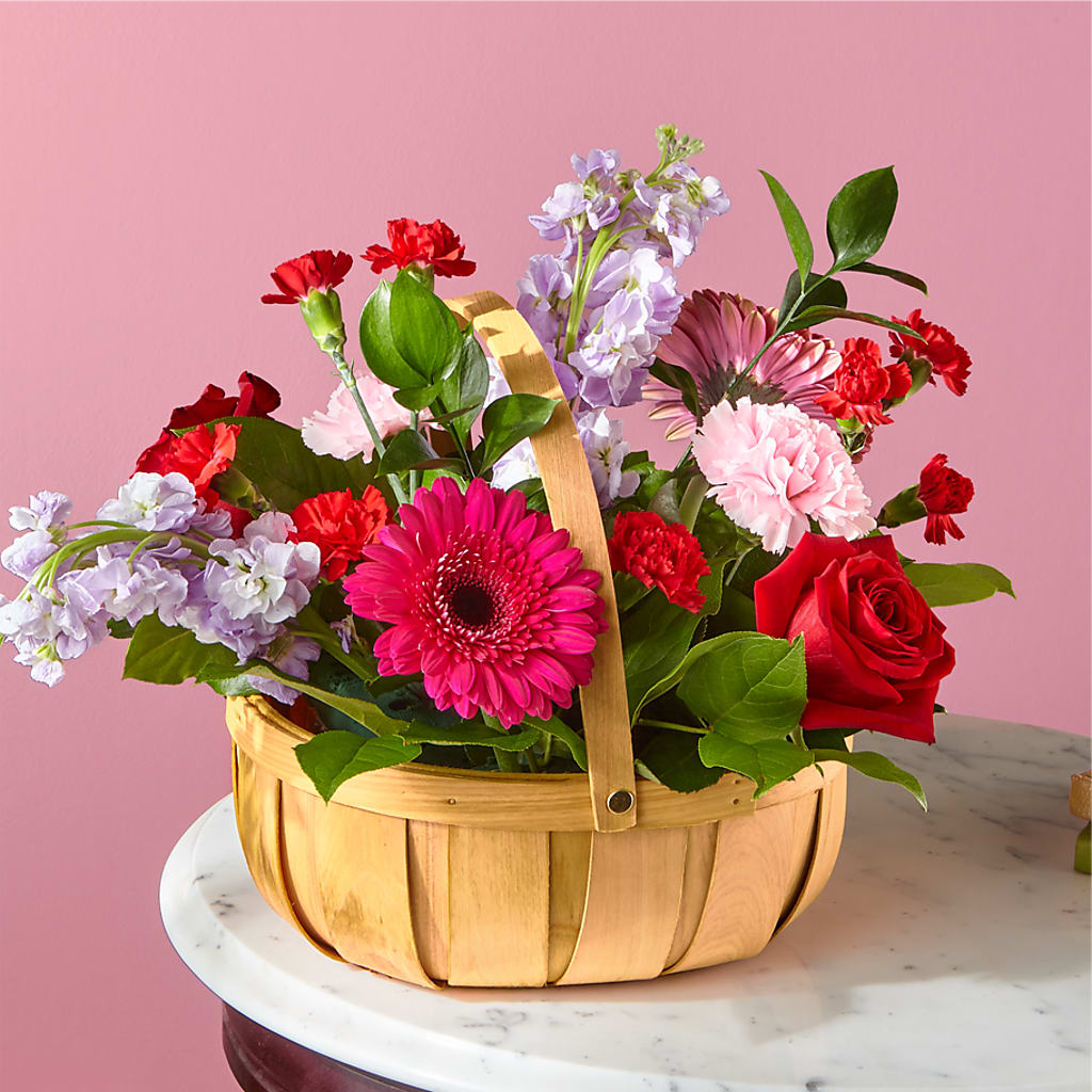 Pink Picnic Basket – Corona Rose Flowers, Corona CA