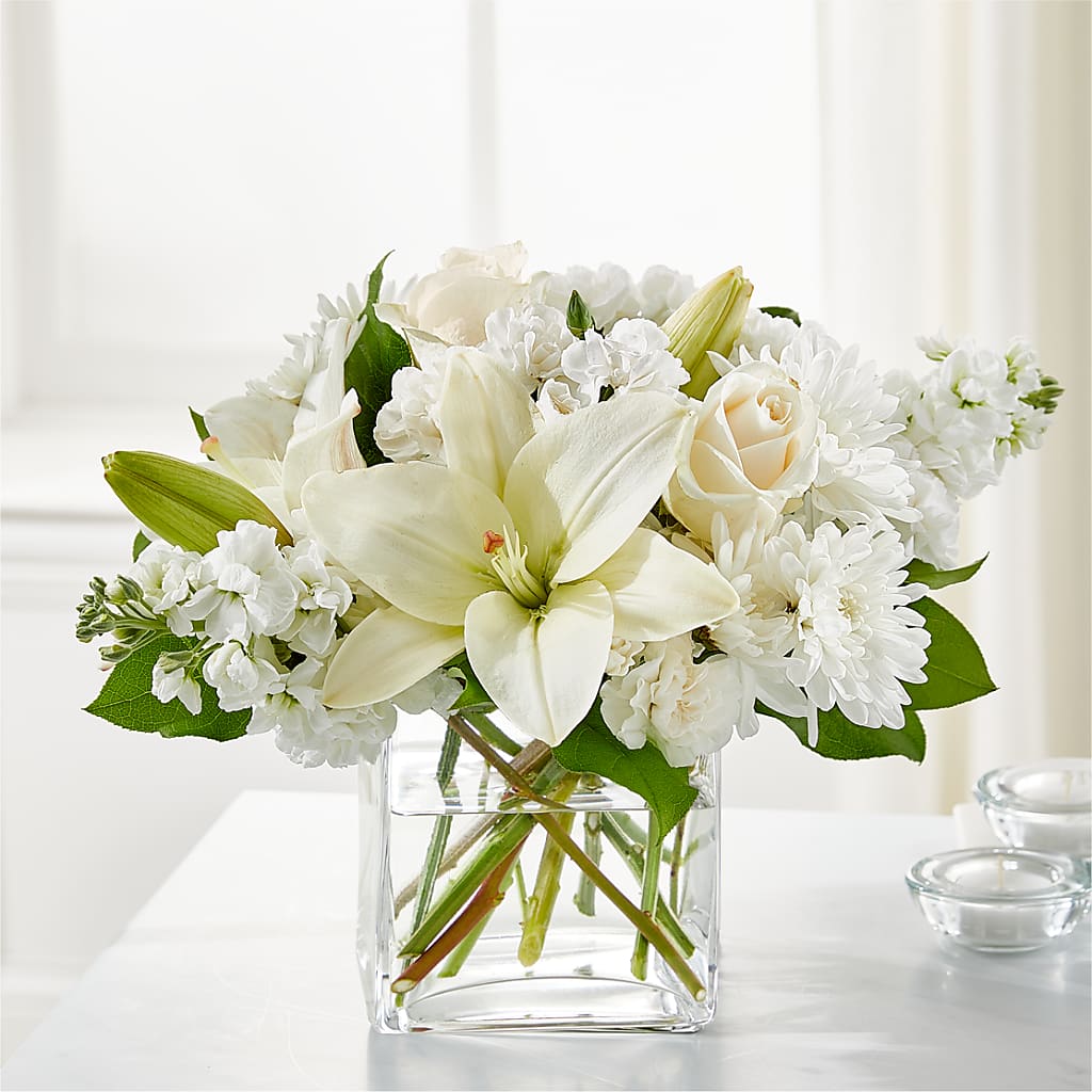 Gentle Breeze Bouquet – Corona Rose Flowers, Corona CA