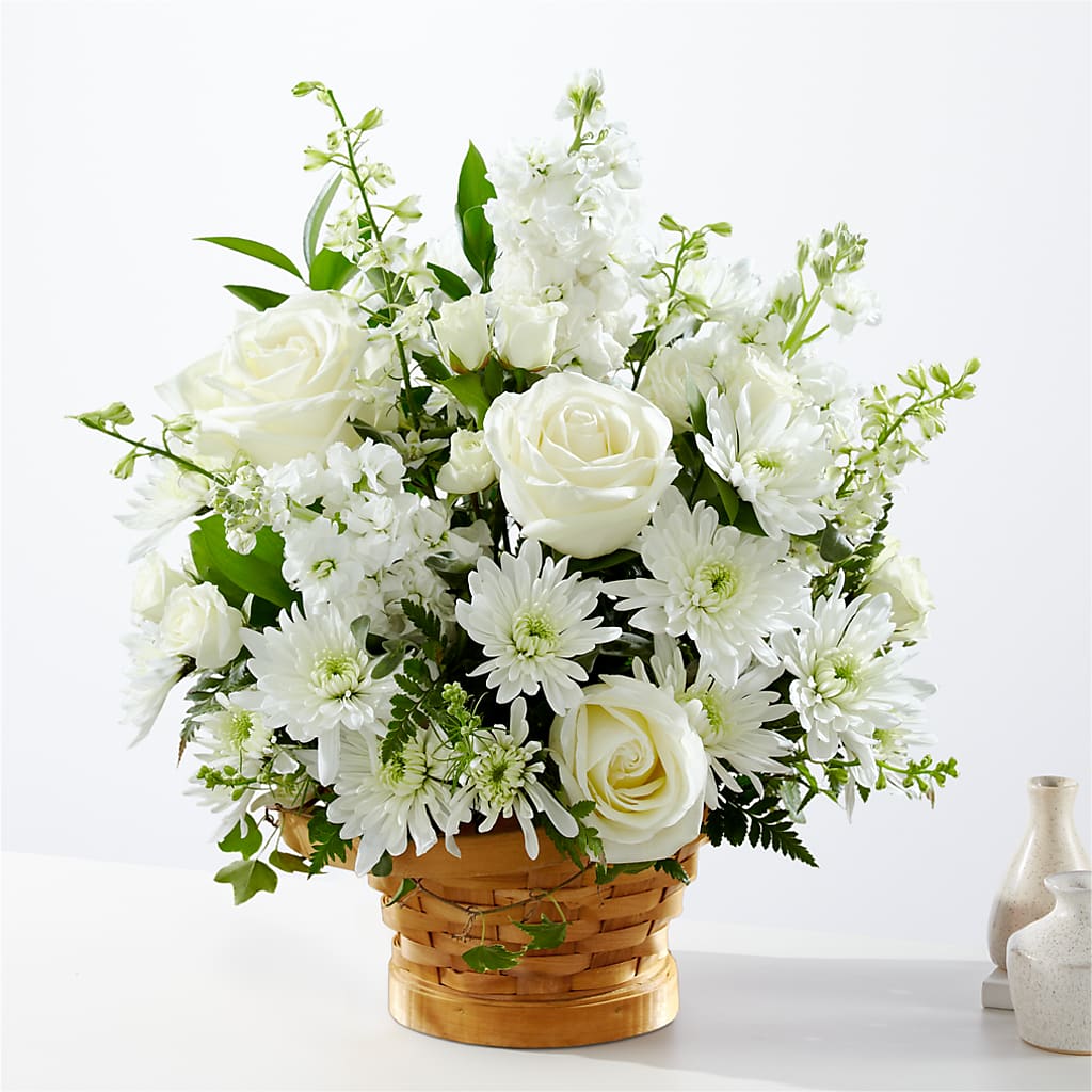 Heartfelt Condolences Arrangement – Corona Rose Flowers, Corona CA