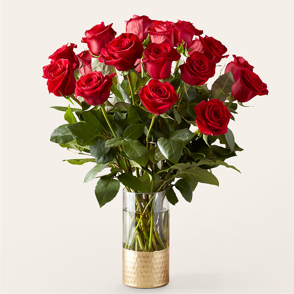 Classic Love Red Rose Bouquet – Corona Rose Flowers, Corona CA
