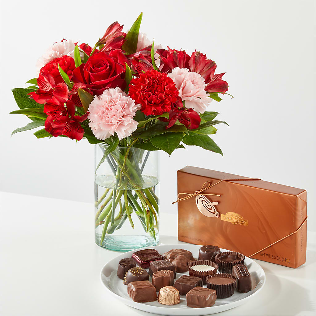 Candy Kisses Bouquet – Corona Rose Flowers, Corona CA