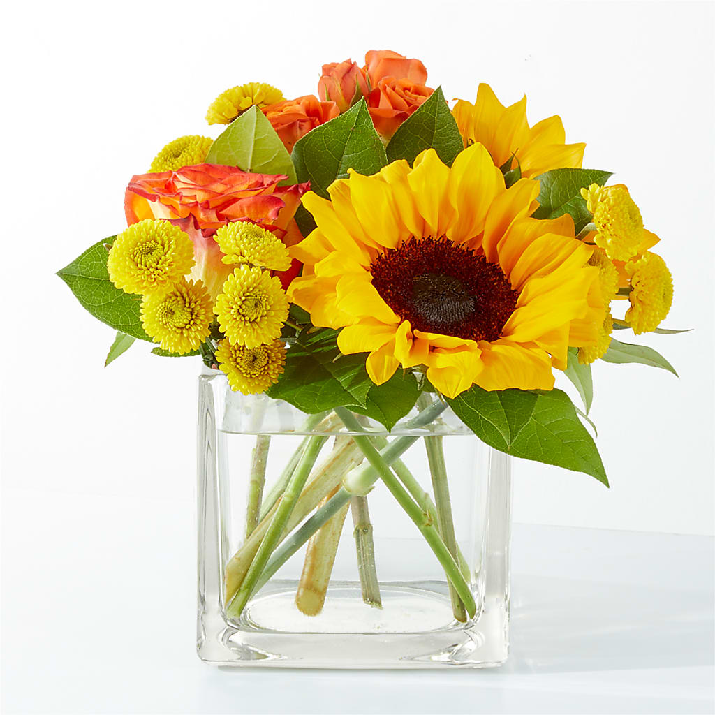 Picnic in the Park Bouquet – Corona Rose Flowers, Corona CA
