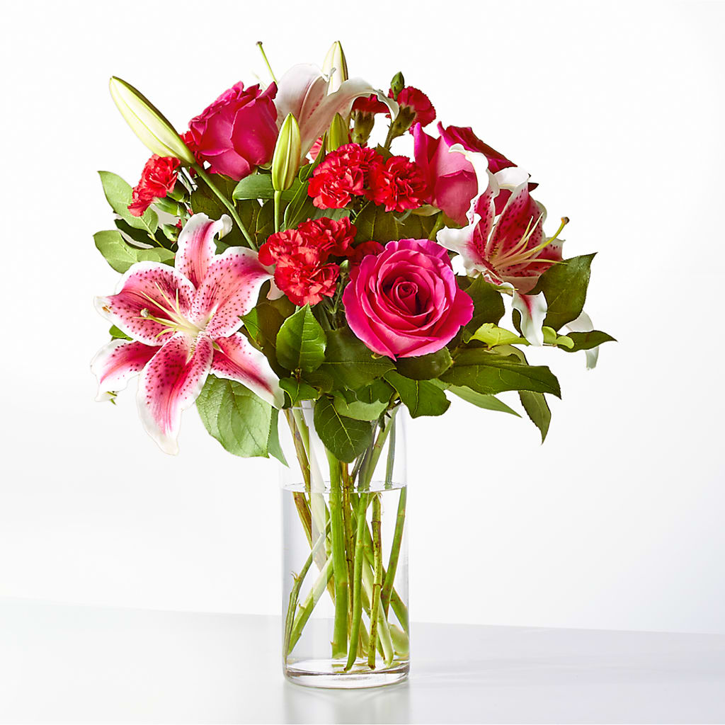 Love at First Sight Bouquet – Corona Rose Flowers, Corona CA