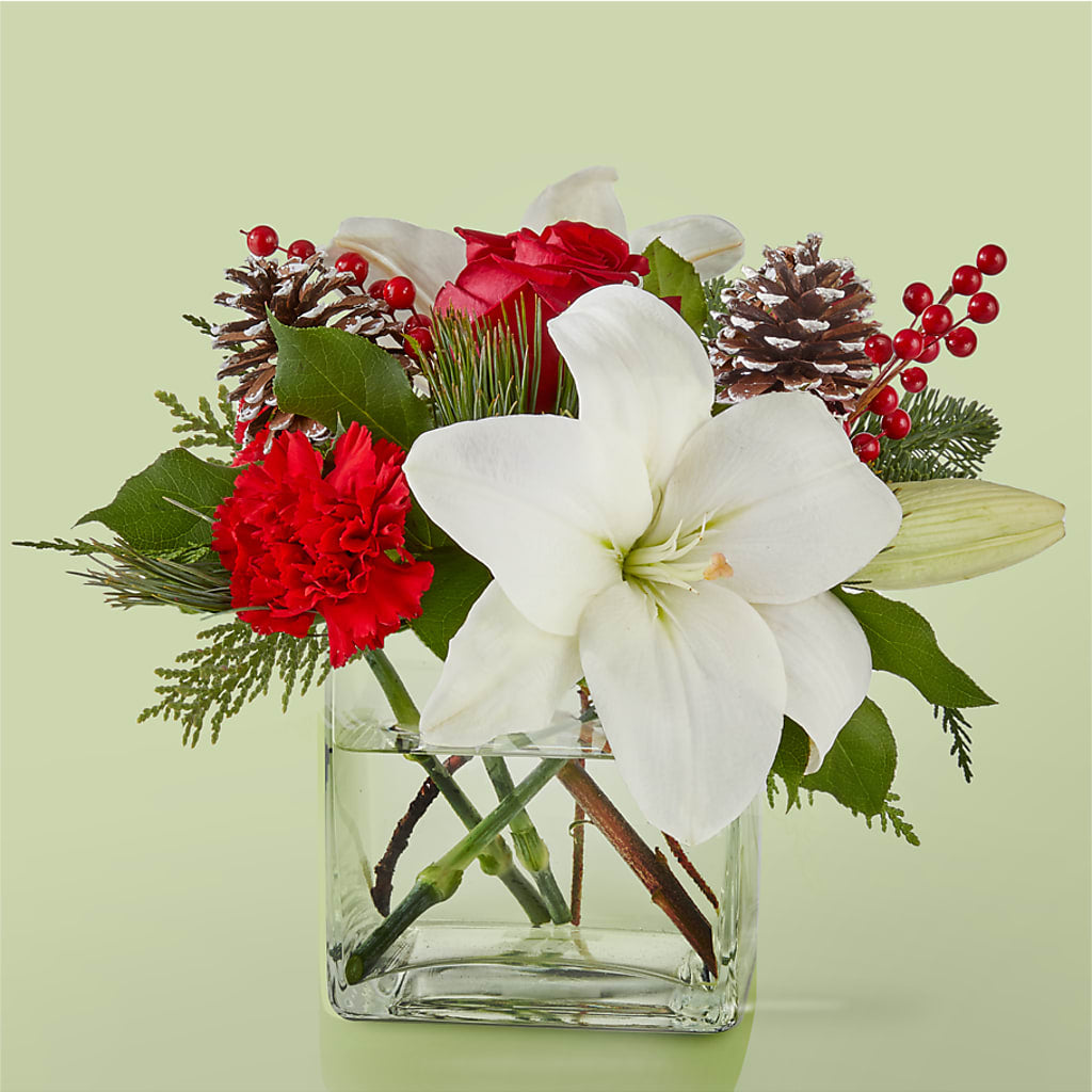 Glistening Icicles Bouquet – Corona Rose Flowers, Corona CA
