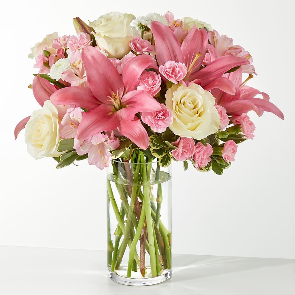 Piece of Cake Bouquet – Corona Rose Flowers, Corona CA