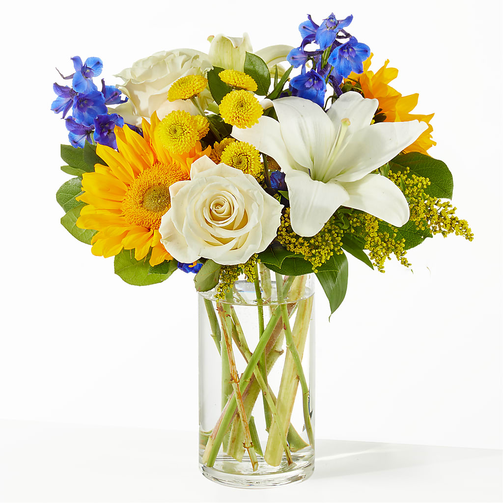 Stargazing Bouquet – Corona Rose Flowers, Corona CA