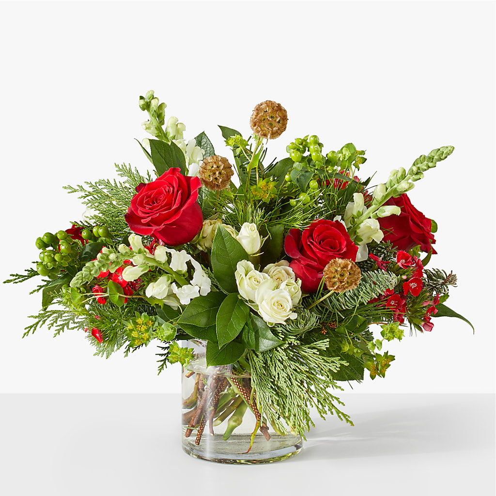 Deck the Halls Bouquet – Corona Rose Flowers, Corona CA