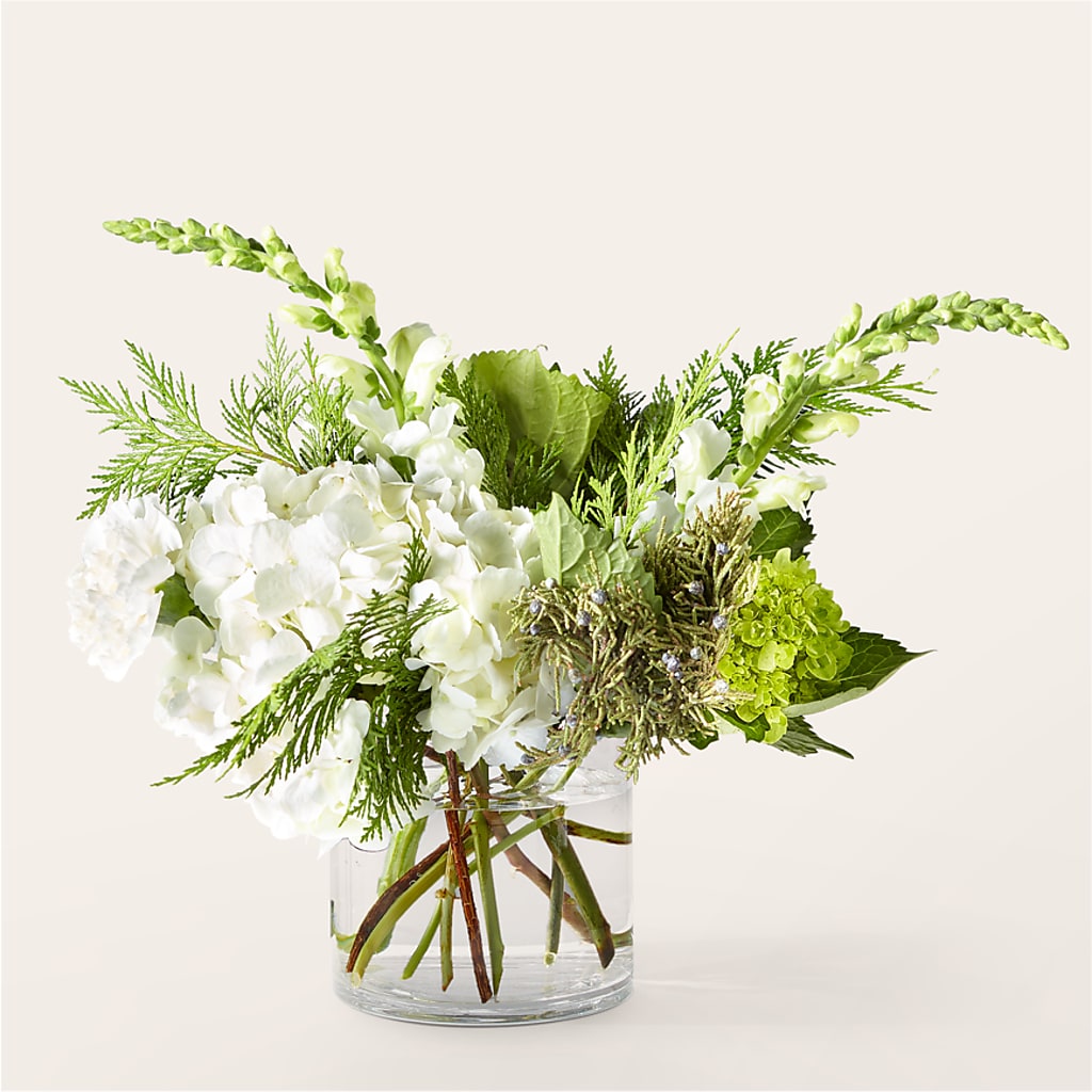 Marshmallows on Top Bouquet – Corona Rose Flowers, Corona CA