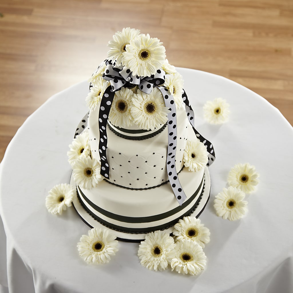Simple Sophistication Cake Décor – Corona Rose Flowers, Corona CA