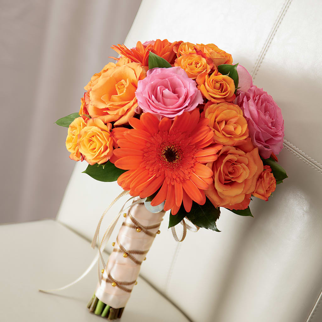 Lifetime of Love Bouquet – Corona Rose Flowers, Corona CA