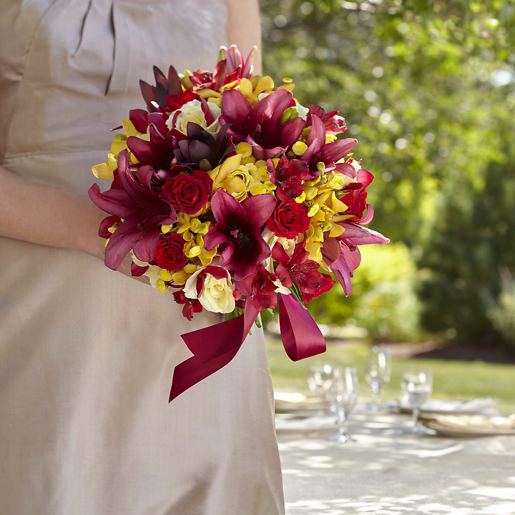 Sunningdale Bouquet – Corona Rose Flowers, Corona CA