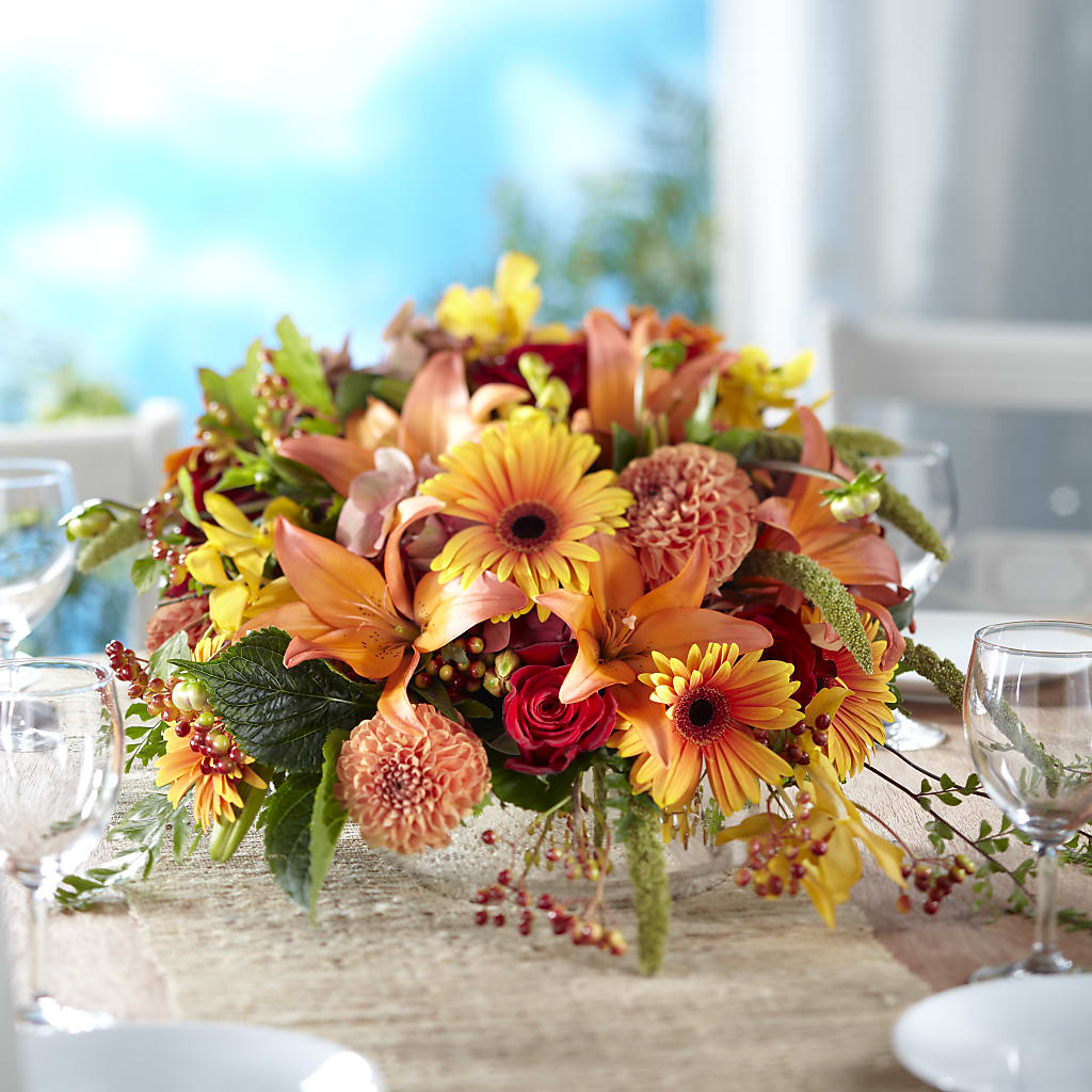 One and Only Centerpiece – Corona Rose Flowers, Corona CA