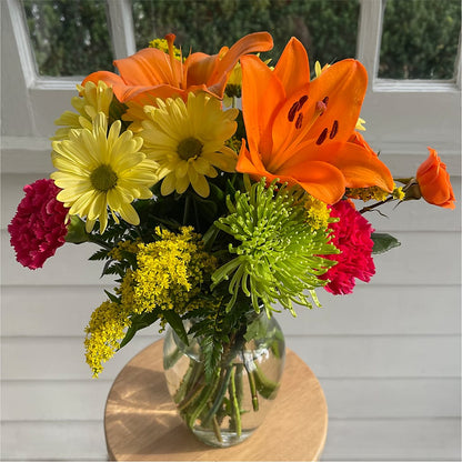 Bold & Bright – A Florist Original –  Corona Rose Flowers, Corona CA