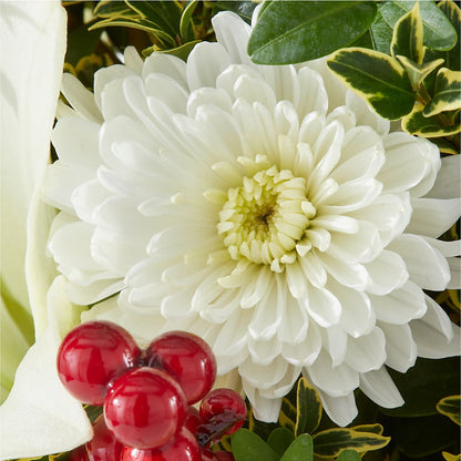Festive Moments Tree –  Corona Rose Flowers, Corona CA