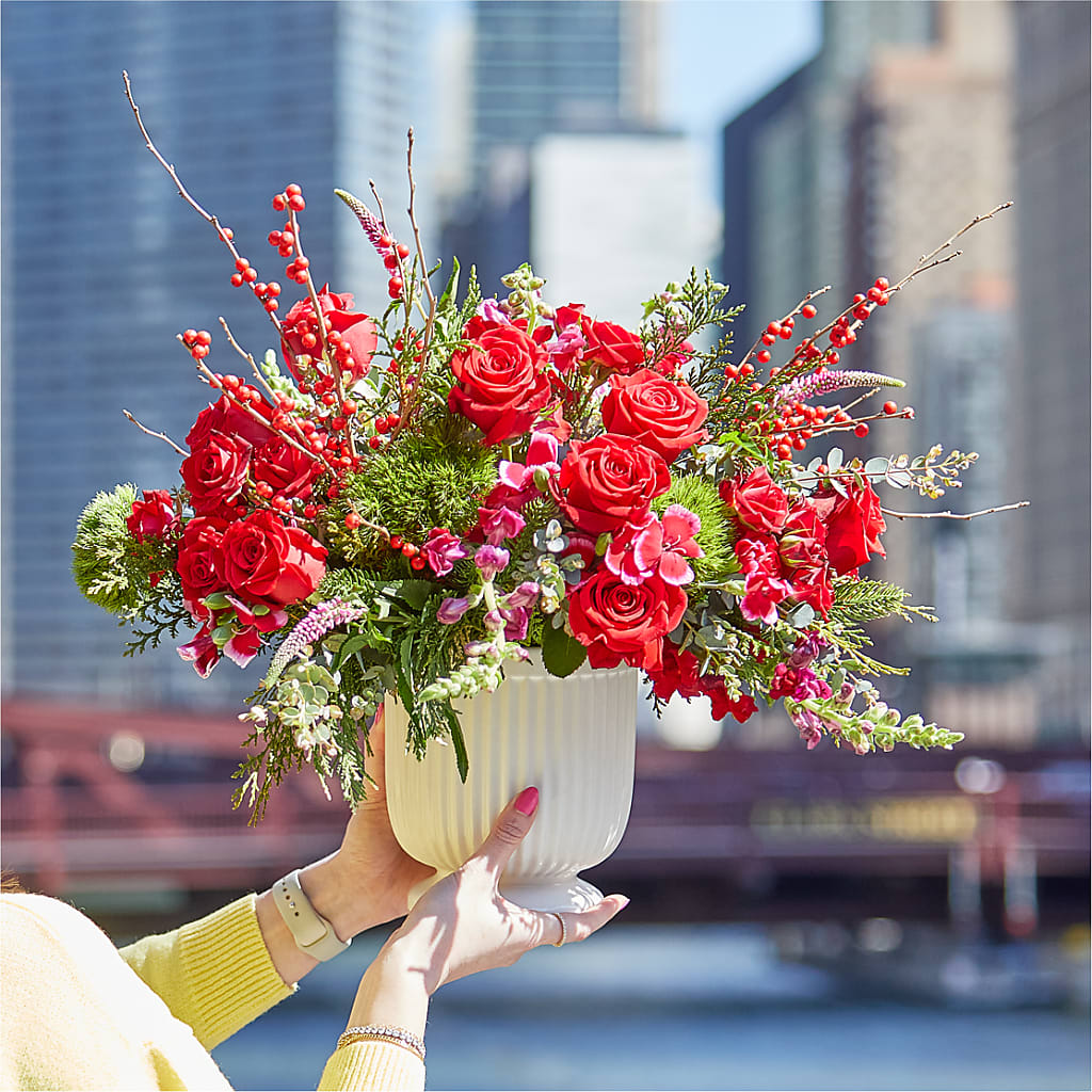 Big Red Bow Bouquet –  Corona Rose Flowers, Corona CA