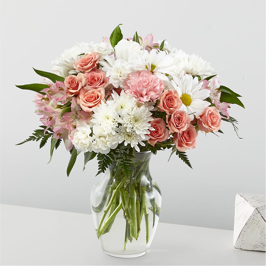 Blush Crush Bouquet–Corona Rose Flowers