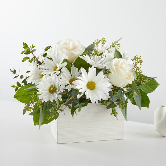 Fresh Linen Box Bouquet –  Corona Rose Flowers, Corona CA