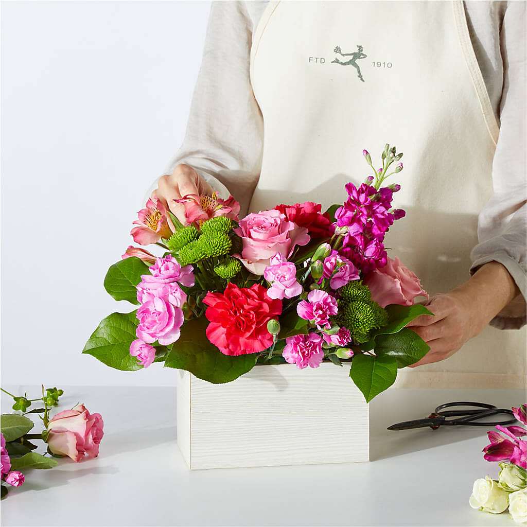 Sweetberry Box – A Florist Original –  Corona Rose Flowers, Corona CA