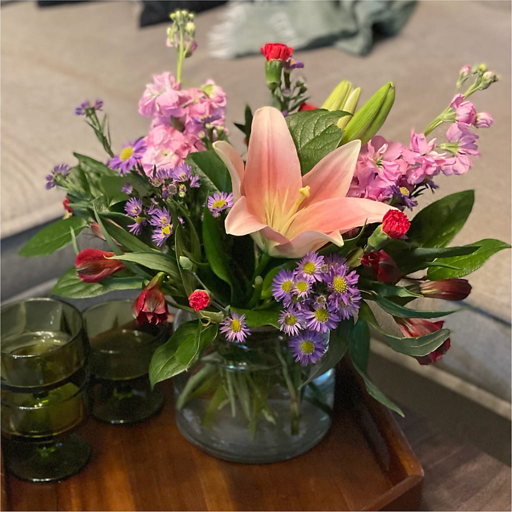 Romantique Bouquet –  Corona Rose Flowers, Corona CA
