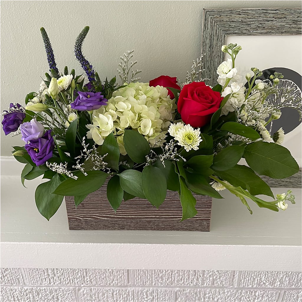 Sweet Magnolia Bouquet –  Corona Rose Flowers, Corona CA