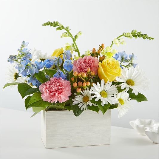 Sun Salutation Box Bouquet –  Corona Rose Flowers, Corona CA
