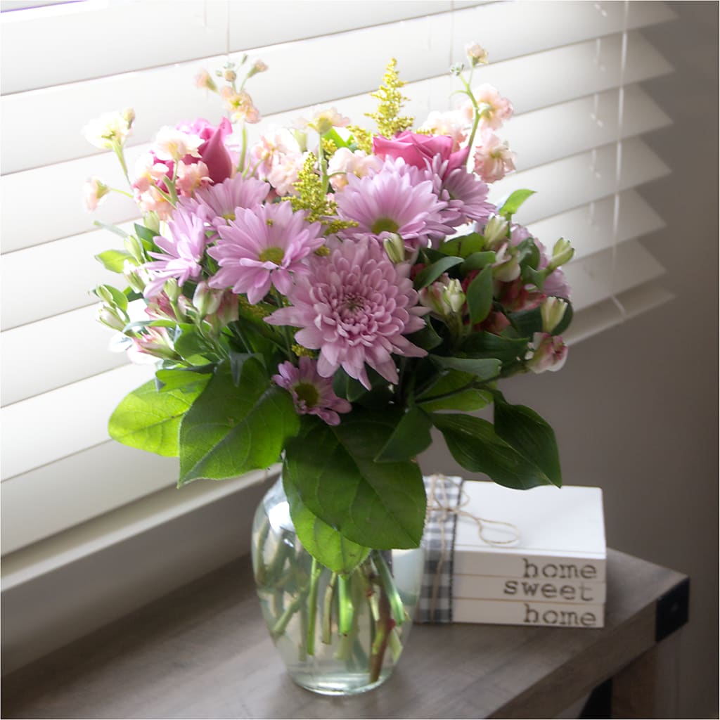 Pastel Tradition - A Florist Original –  Corona Rose Flowers, Corona CA