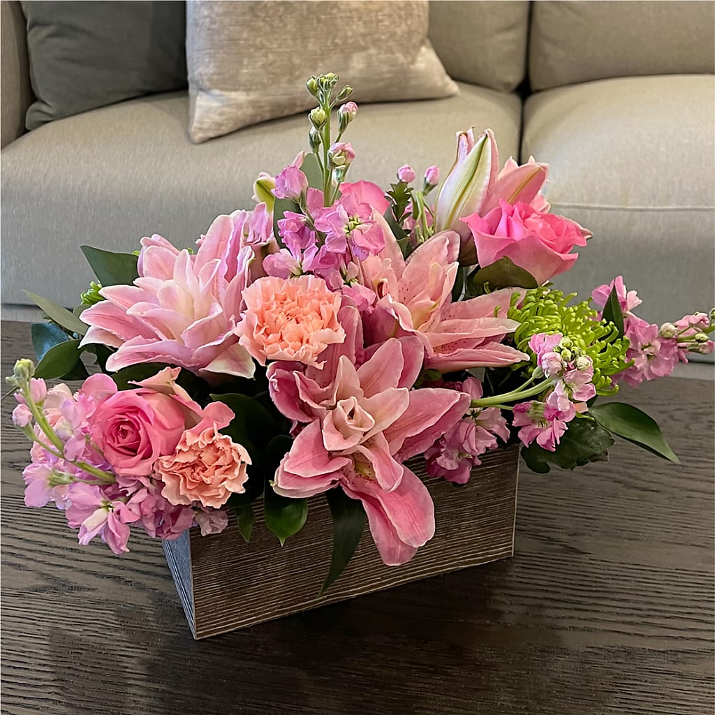 Beautiful Spirit Basket –  Corona Rose Flowers, Corona CA