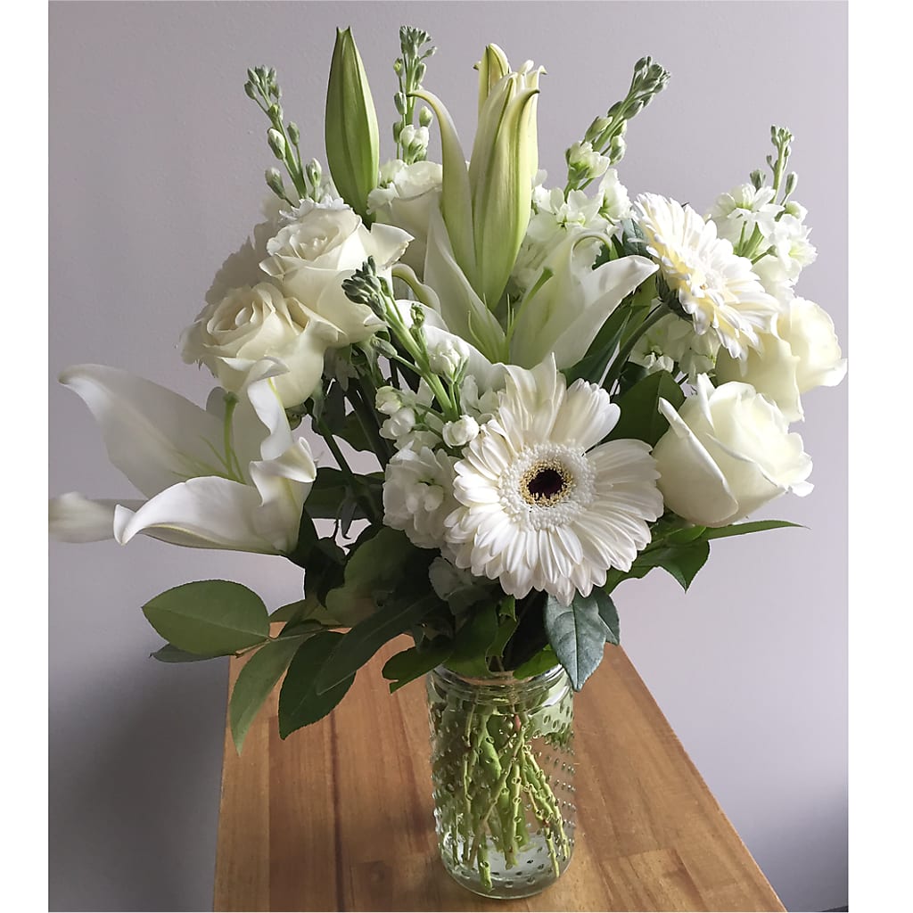 Eternal Friendship Bouquet –  Corona Rose Flowers, Corona CA