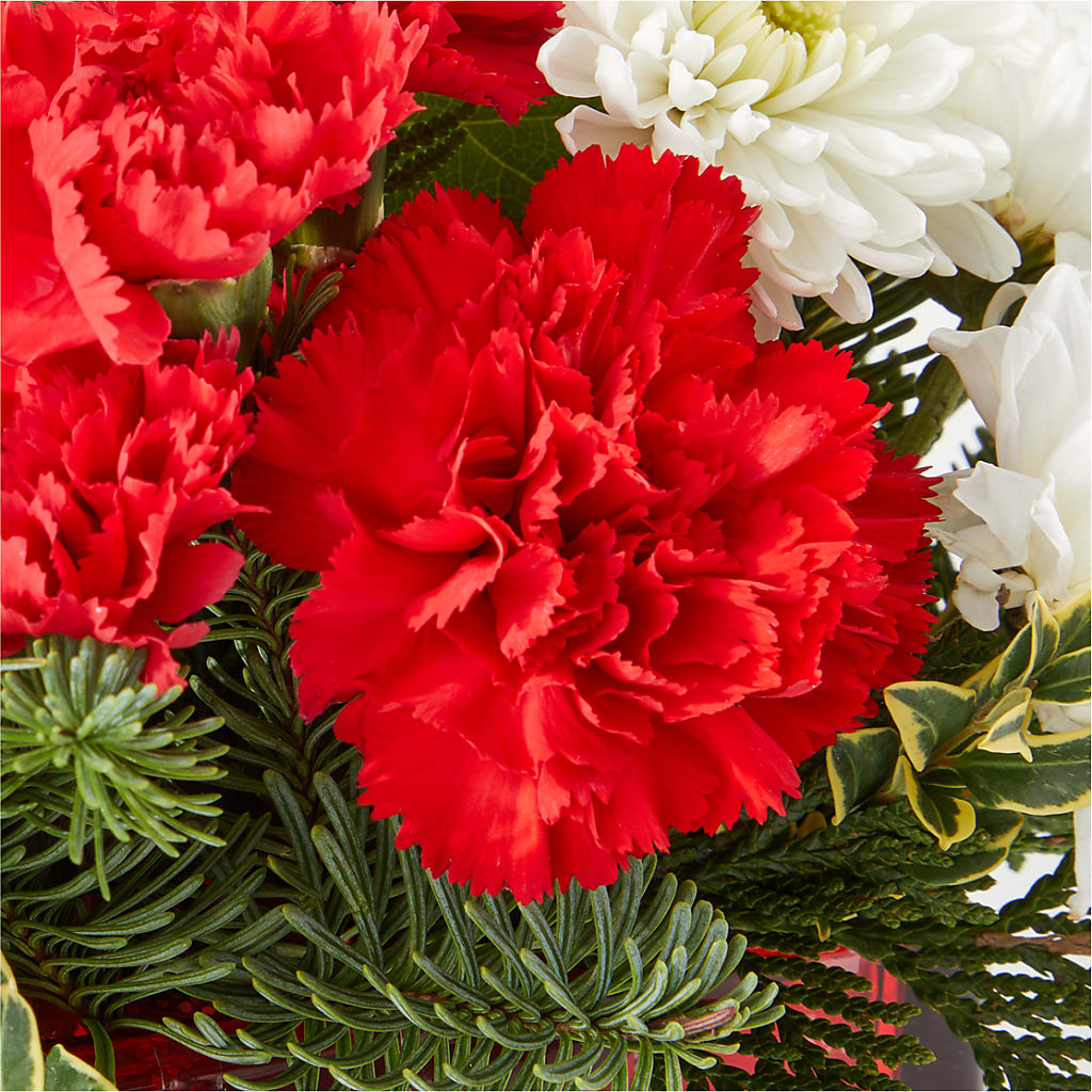 Christmas Market Bouquet –  Corona Rose Flowers, Corona CA