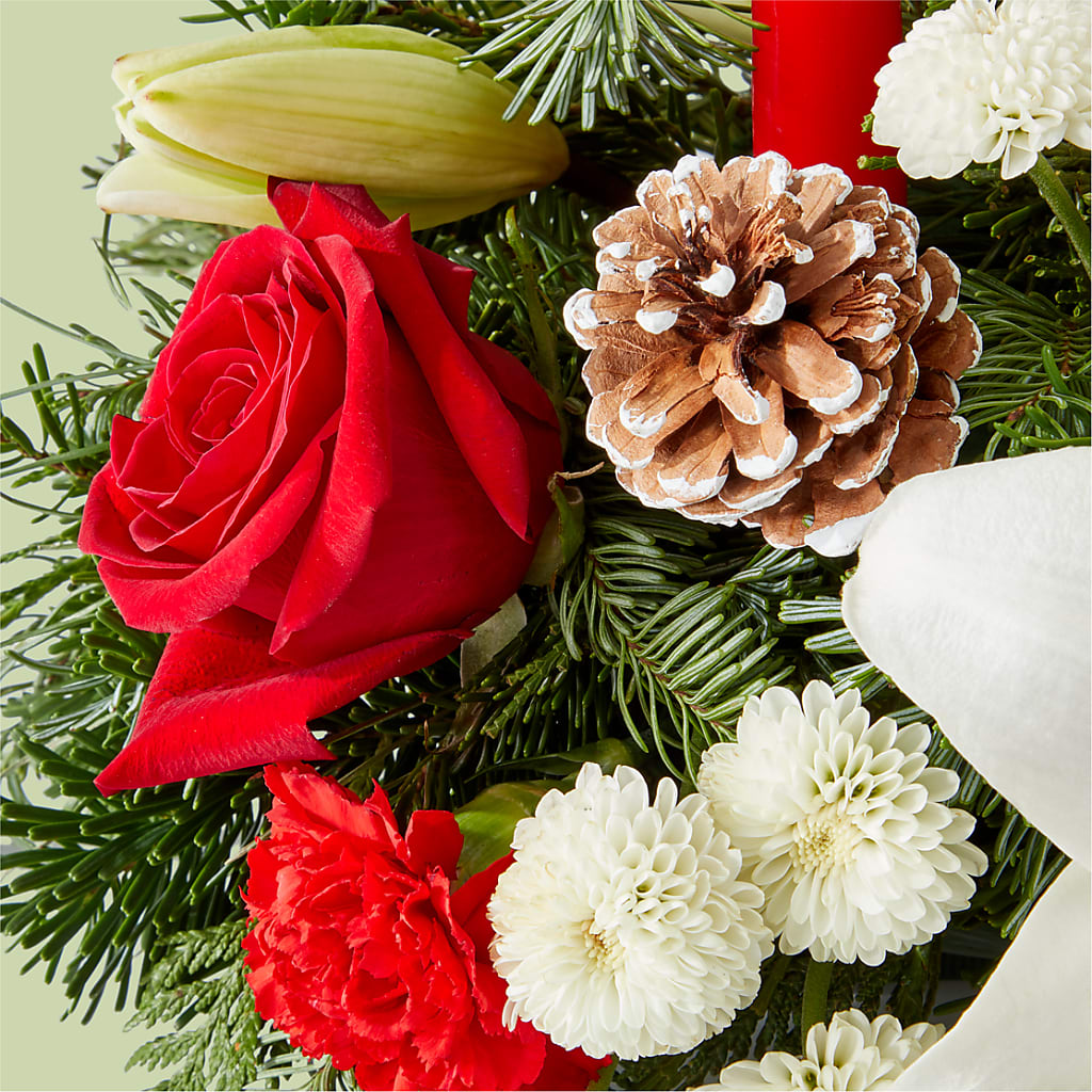 Seasonal Festivities Centerpiece –  Corona Rose Flowers, Corona CA