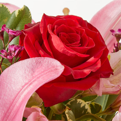 Lucky in Love Bouquet –  Corona Rose Flowers, Corona CA